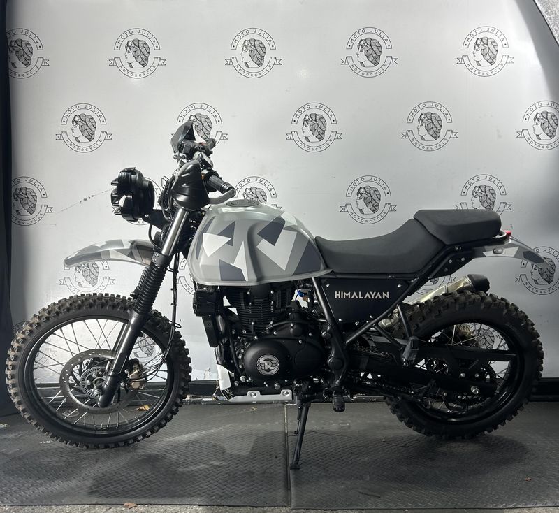 2021 Royal Enfield CUSTOM HIMALAYAN