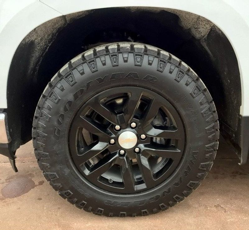 2022 Chevrolet Silverado 1500 LTD LTZ in a Summit White exterior color and Jet Blackinterior. Matthews Chrysler Dodge Jeep Ram 918-276-8729 cyclespecialties.com 