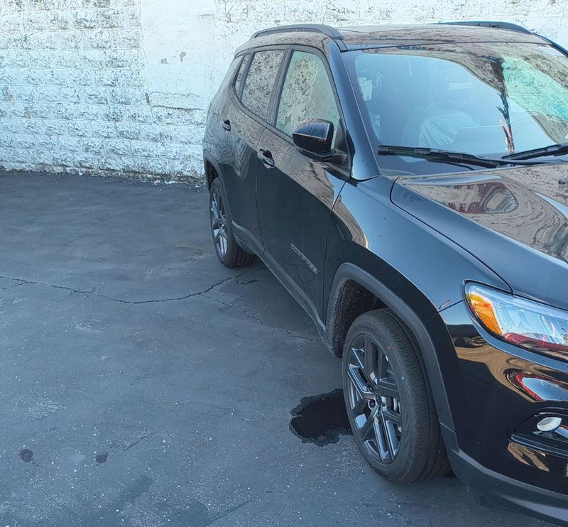 New 2026 Jeep Compass Limited Altitude 4x4Image 3