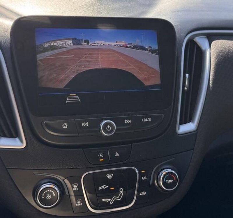 Used 2020 Chevrolet Malibu LSImage 11