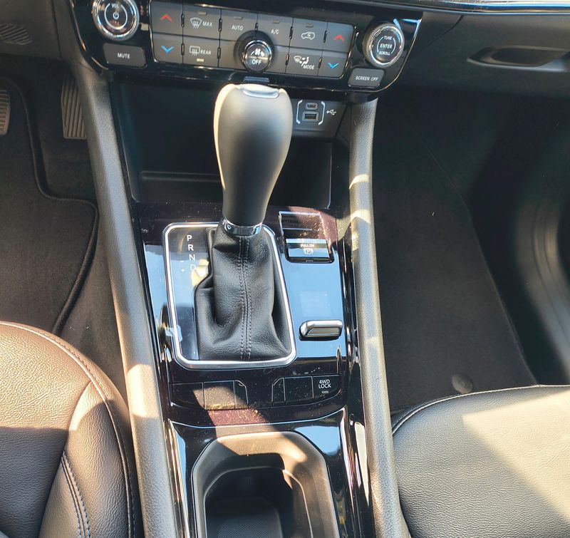 New 2026 Jeep Compass Limited Altitude 4x4Image 12