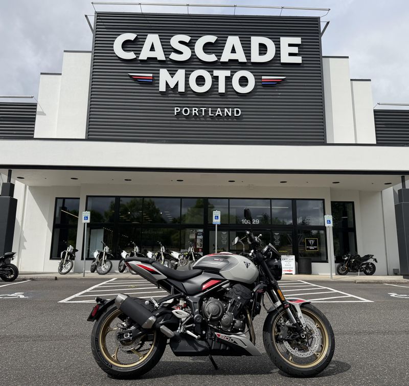 New 2026 Triumph Trident 800 
