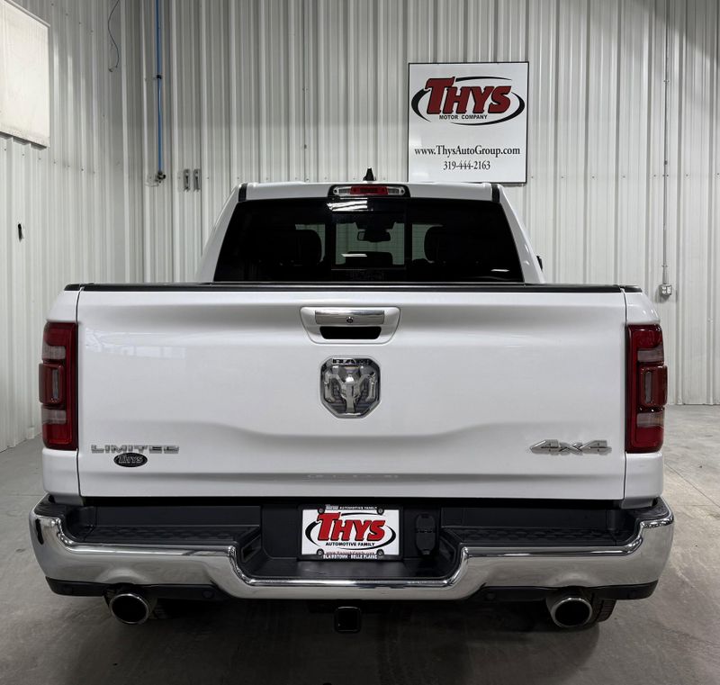 Used 2020 RAM 1500 Limited in a Ivory White Tri Coat Pearl Coat exterior color and Blackinterior. Thys Motor Company 319-318-6640 thysmotorco.com 