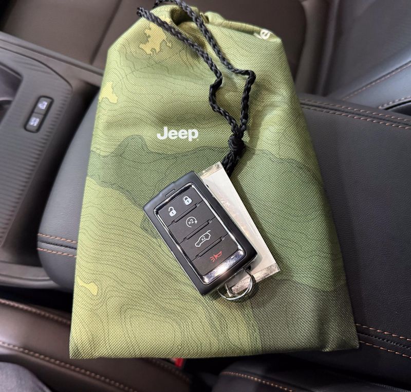 New 2026 Jeep Cherokee Limited 4x4Image 20