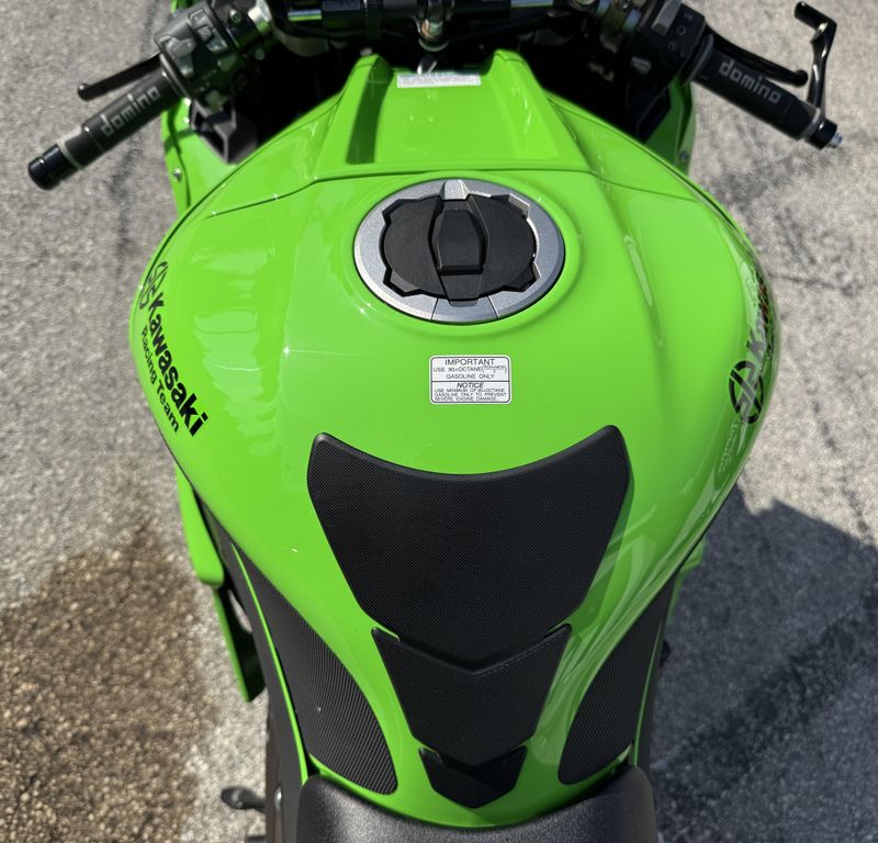 2024 Kawasaki Ninja ZX-10RR