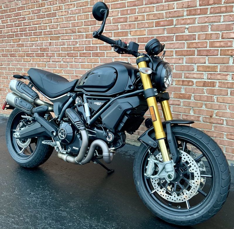 2025 Ducati Scrambler 1100 Sport Pro  Image 2