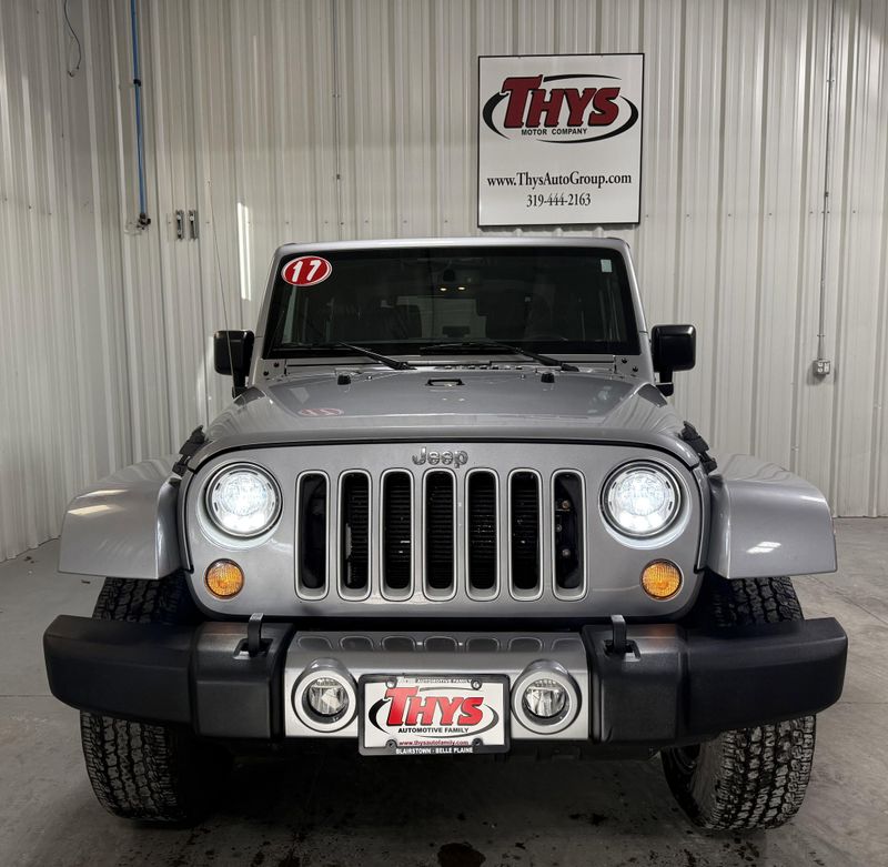 Used 2017 Jeep Wrangler JK SaharaImage 14