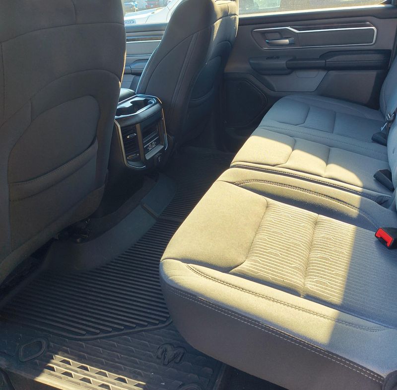 Used 2022 RAM 1500 Image 18