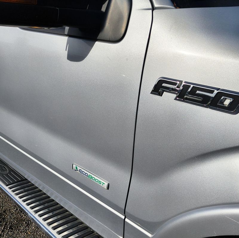 Used 2011 FORD F-150 LariatImage 3