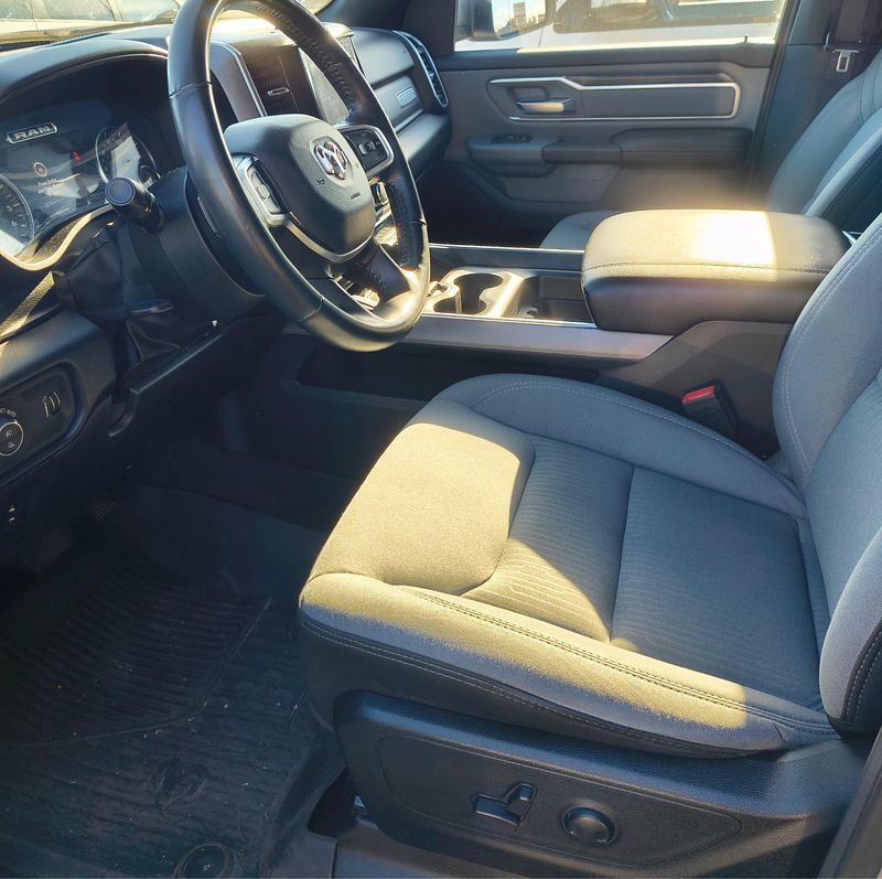 Used 2022 RAM 1500 Image 9