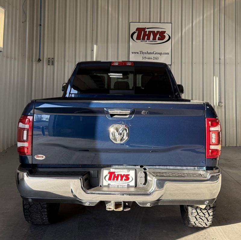 2019 Ram 2500 Laramie photo 4