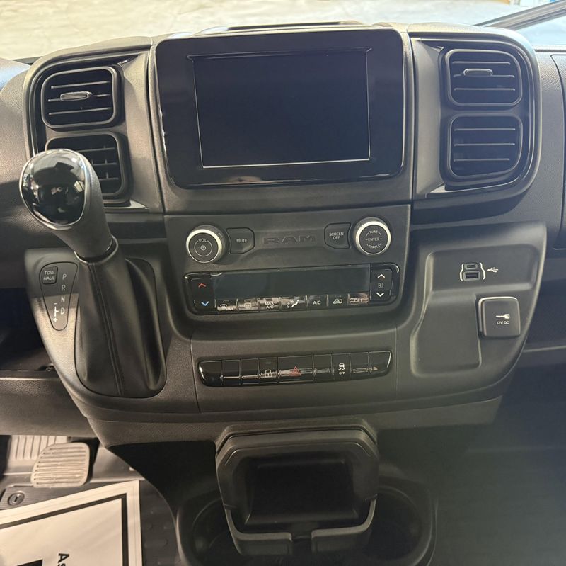 Used 2025 RAM ProMaster 2500 TradesmanImage 18