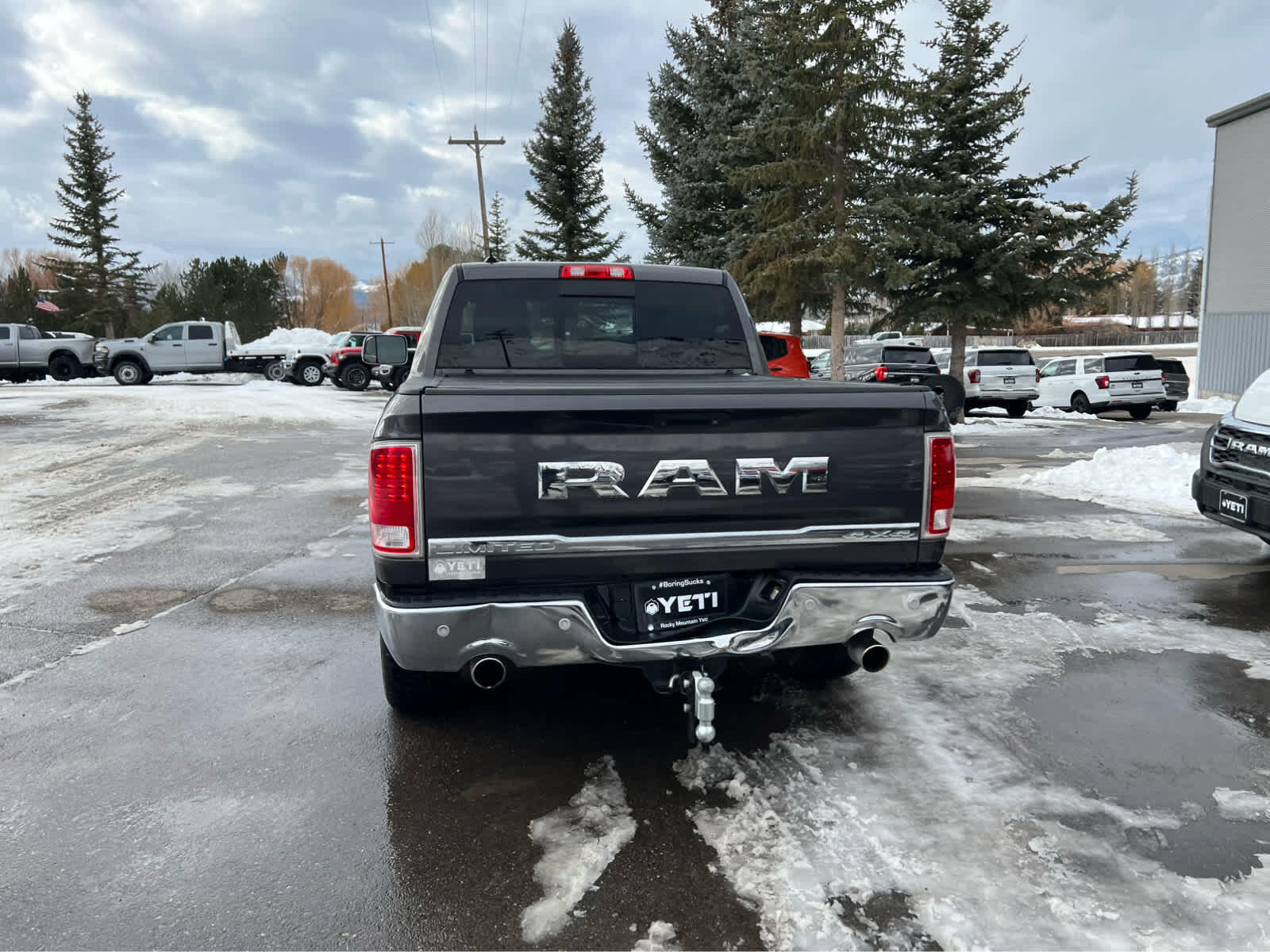 2016 RAM Ram 1500 Pickup Laramie Limited photo 11