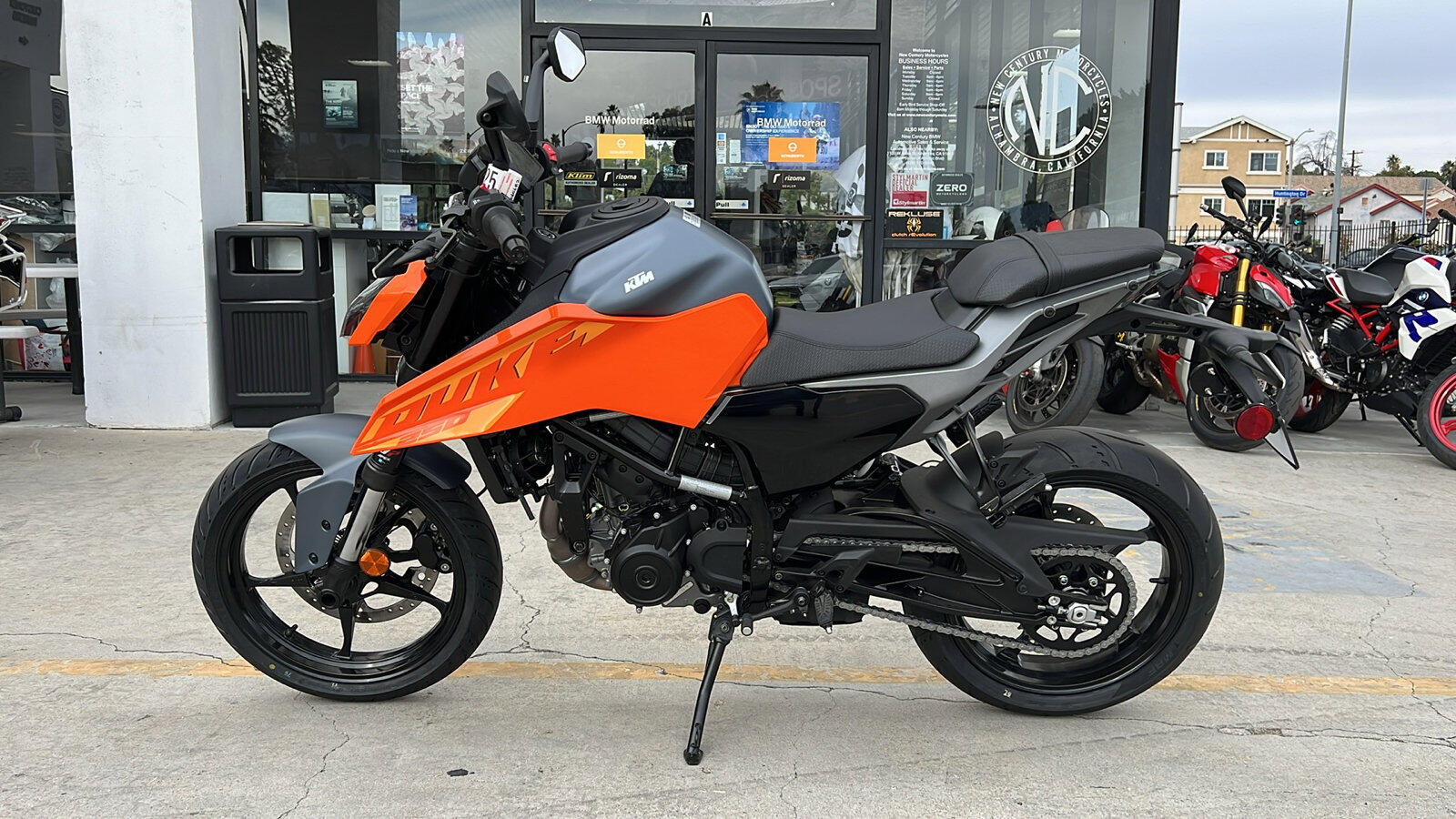2024 KTM 250 DUKE