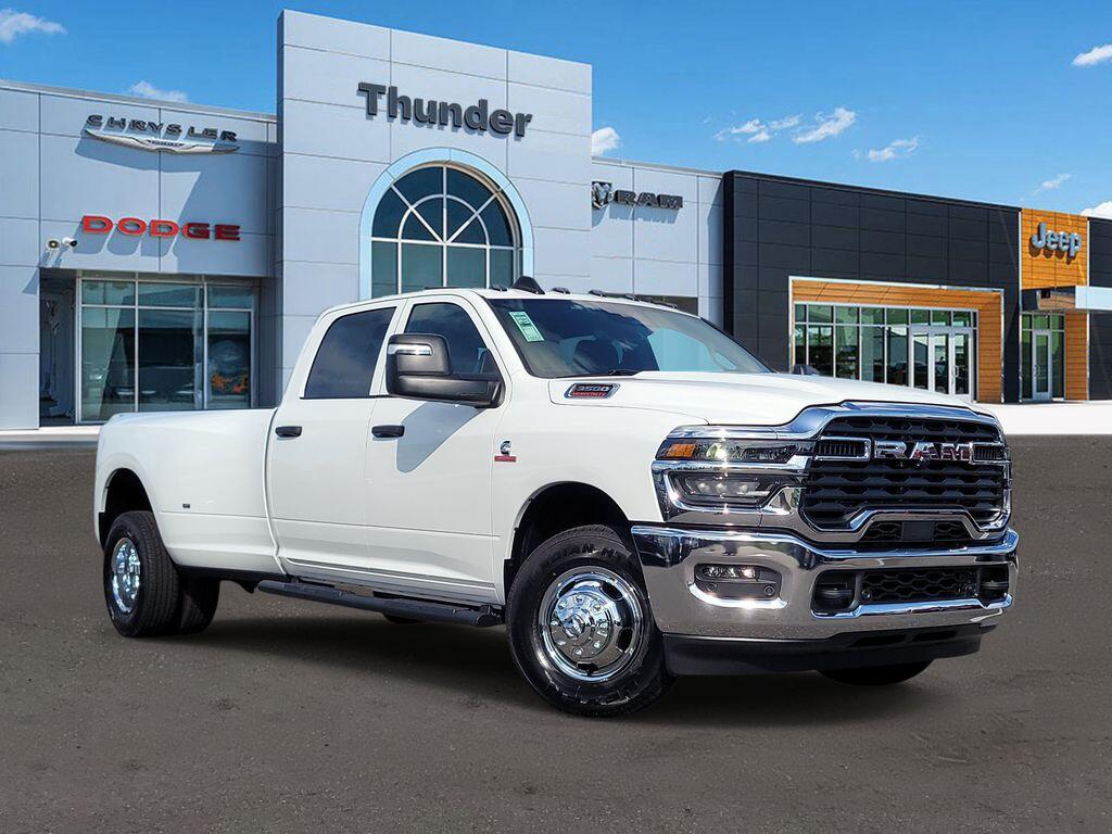 2026 RAM 3500 3500 Tradesman Crew Cab 4x2 8' Box