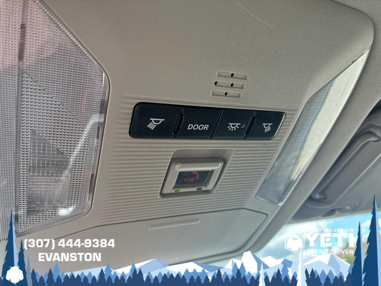 2020 Toyota RAV4 Adventure - Photo 16