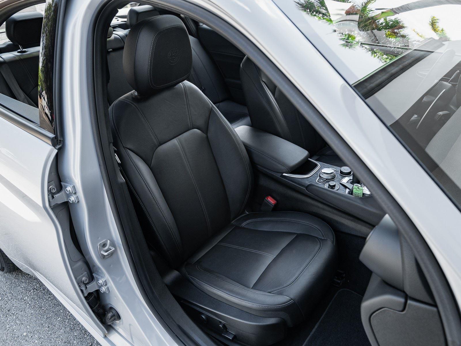 Used 2023 Alfa Romeo Giulia RWD