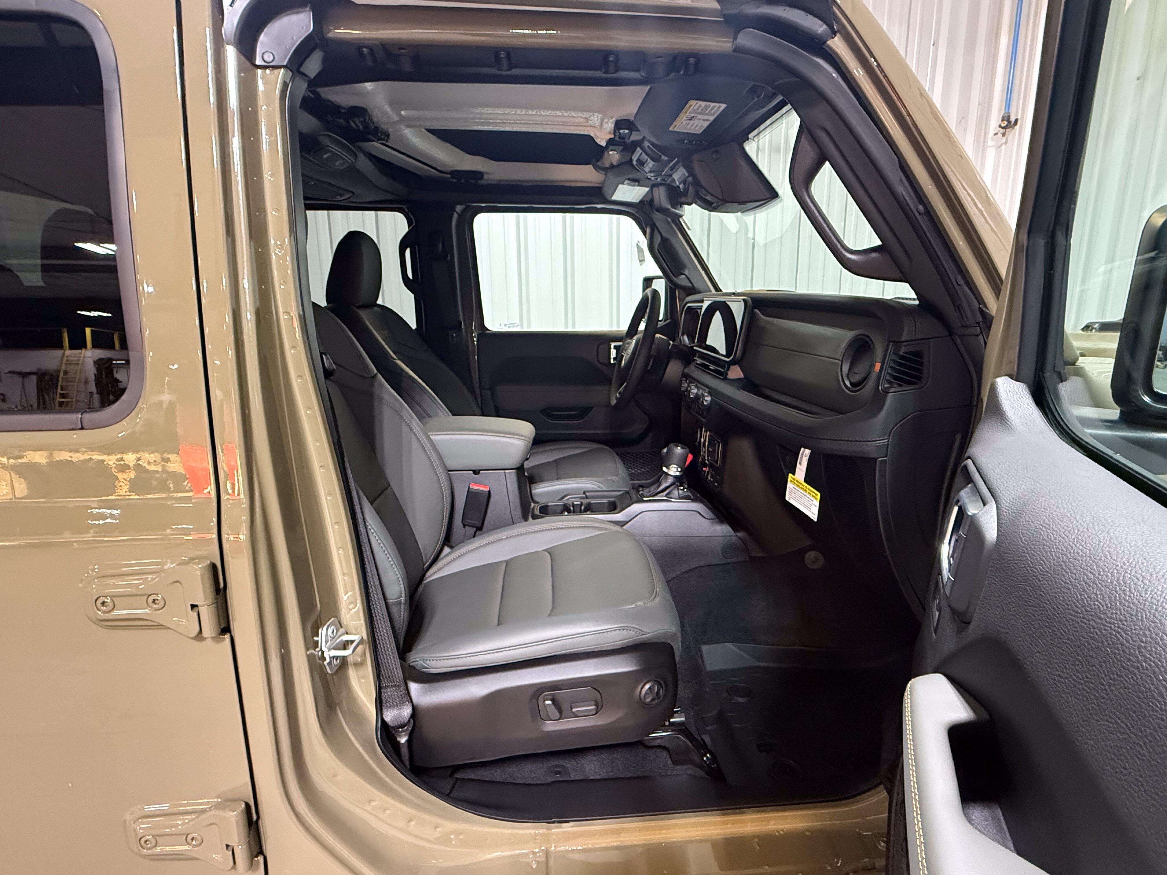 2026 Jeep Gladiator Mojave X - Photo 9