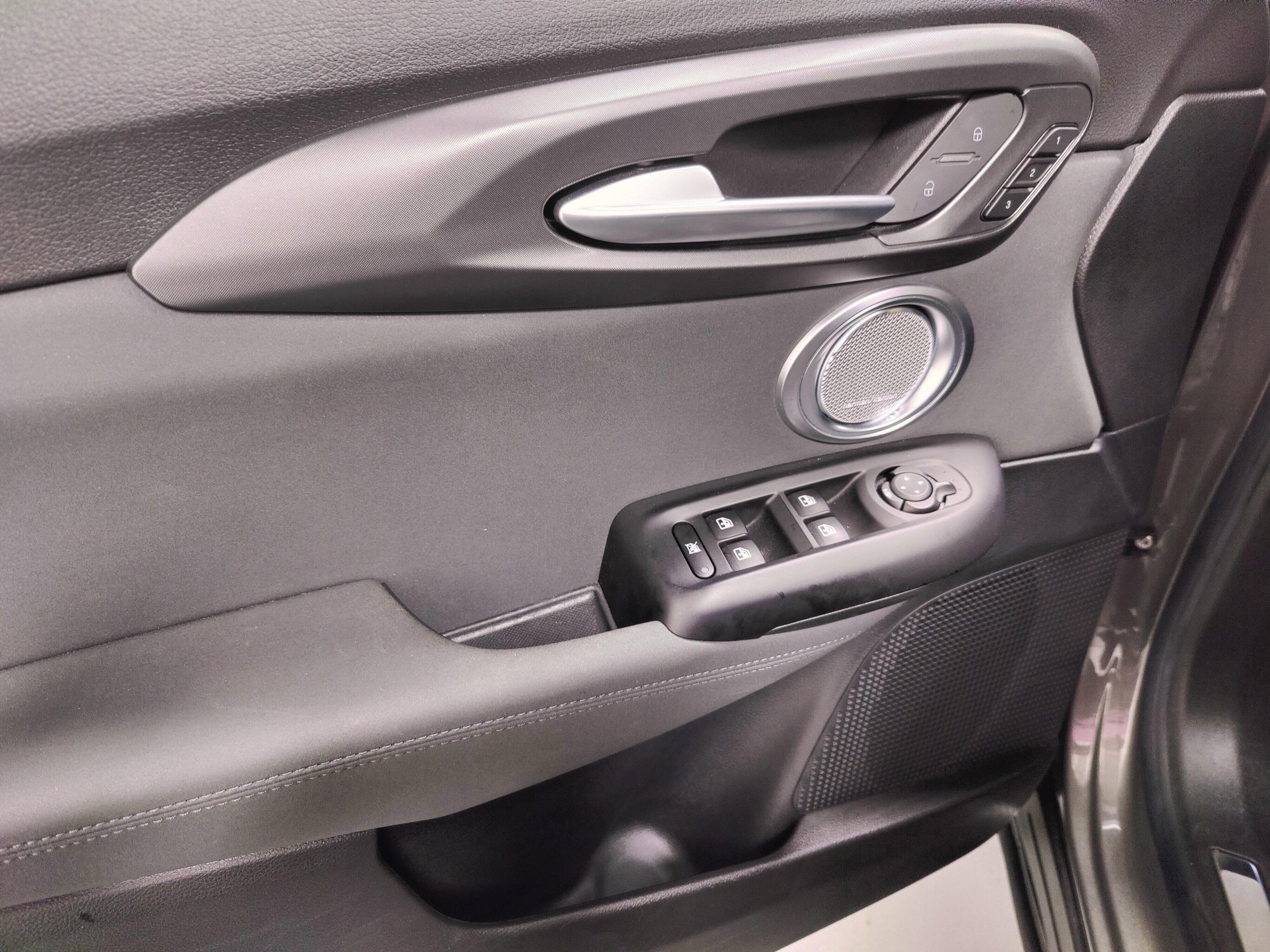 2024 Alfa Romeo Tonale Veloce - Photo 29