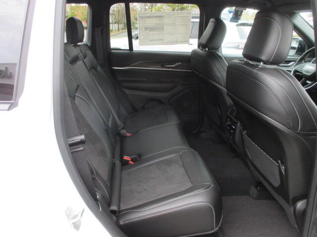2026 Jeep Grand Cherokee Laredo - Photo 27