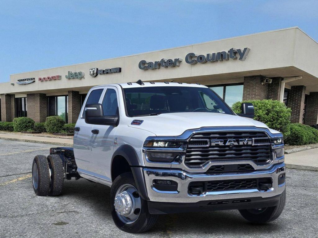 2026 RAM 5500 Chassis 5500 Tradesman Chassis Crew Cab 4x4 84' Ca