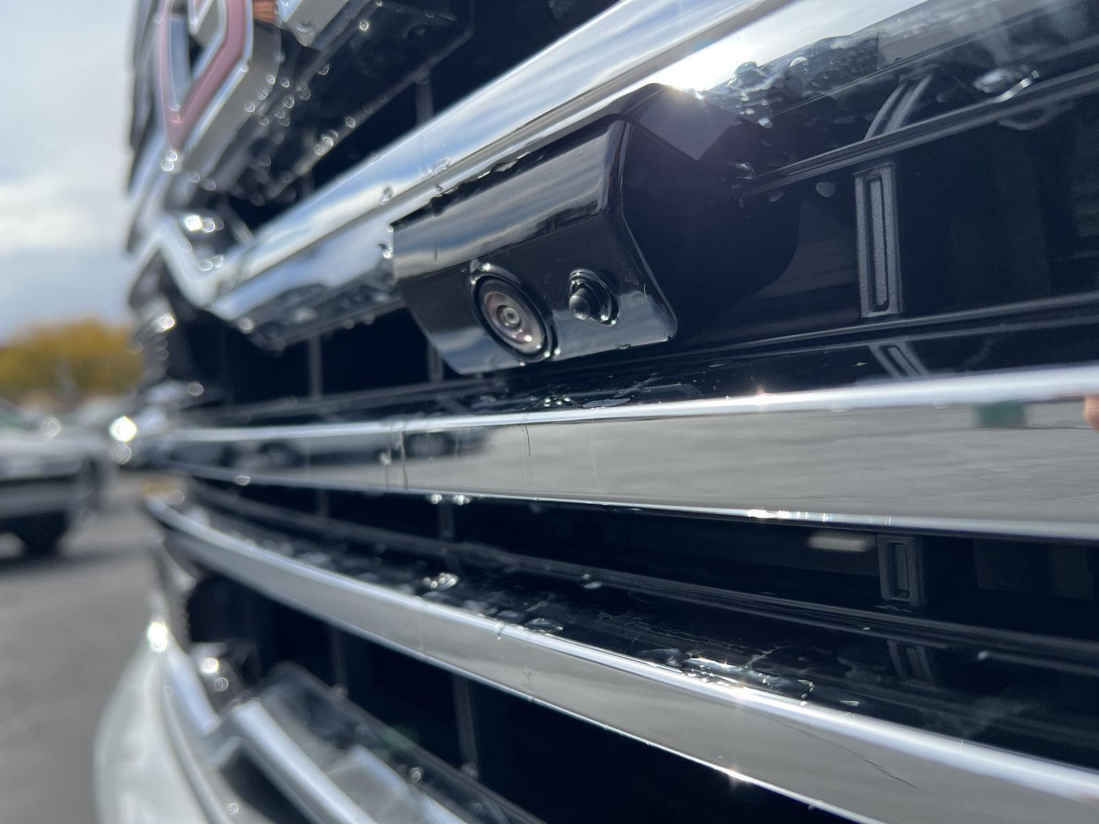 2026 GMC Sierra 1500 SLT - Photo 14
