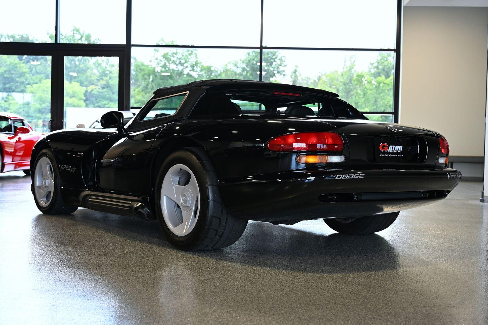 1994 Dodge Viper - Photo 9
