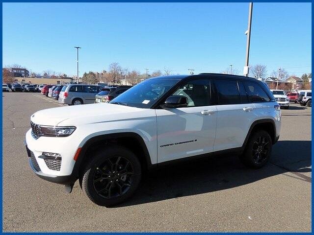 2025 Jeep Grand Cherokee Limited's photo