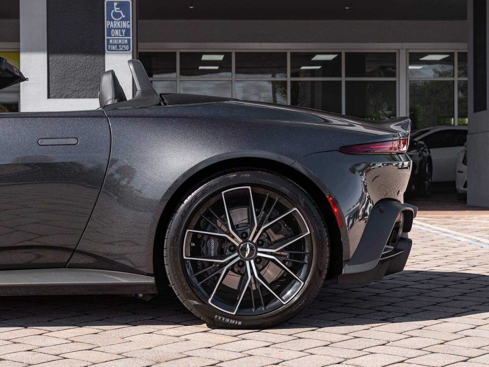 Used 2021 Aston Martin Vantage 