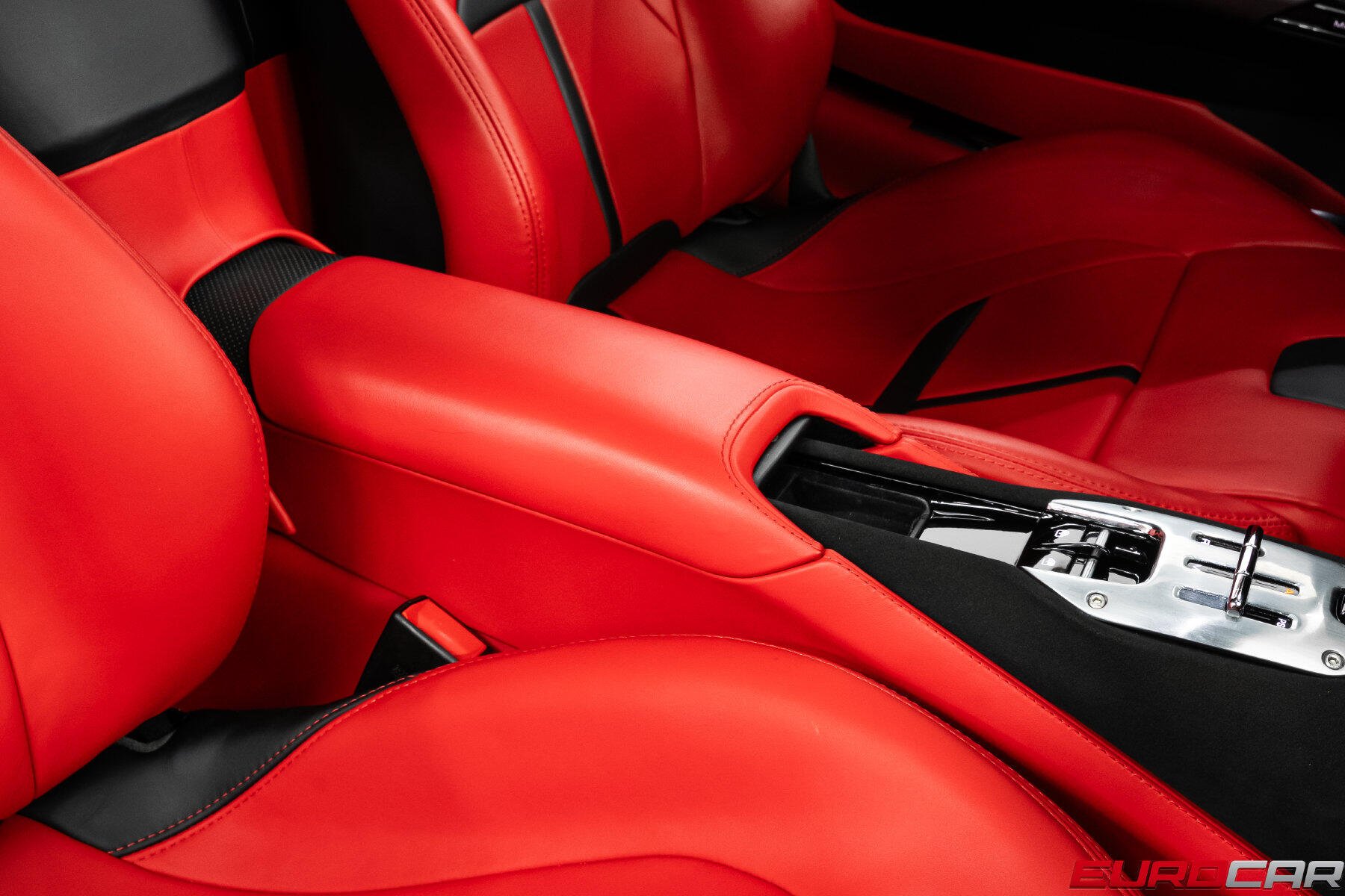 2021 Ferrari SF90 Stradale *CARBON STEERING WHEEL * FULL ELECTRIC SEATS*Image 37