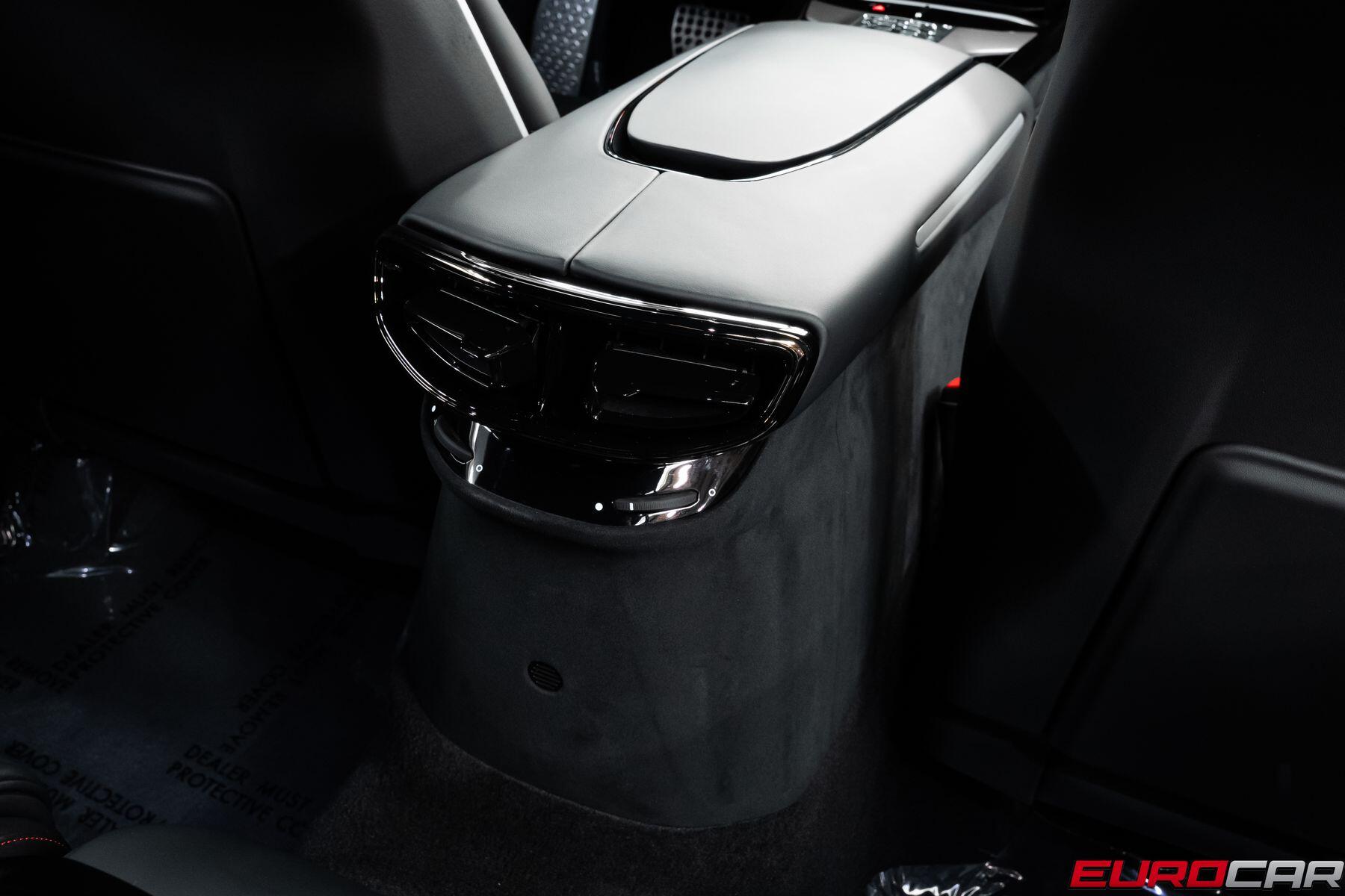 2025 Ferrari Purosangue *HUGE CARBON EXTERIOR OPTIONS * PANORAMIC SUNROOF*Image 48