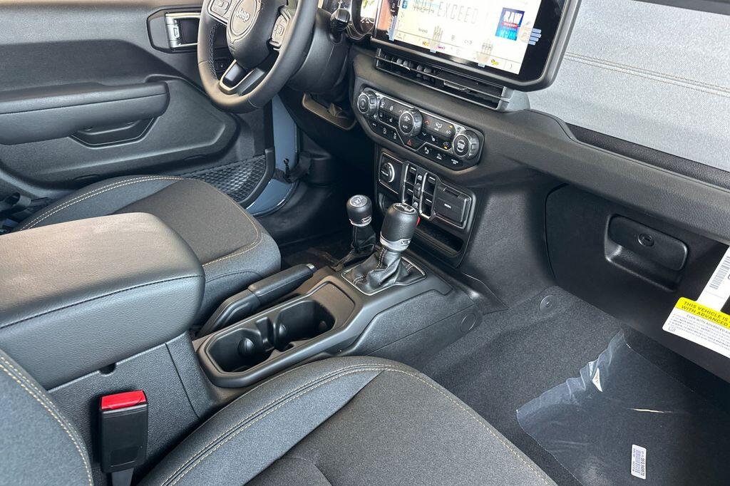 2025 Jeep Wrangler 4-Door Sport S - Photo 16