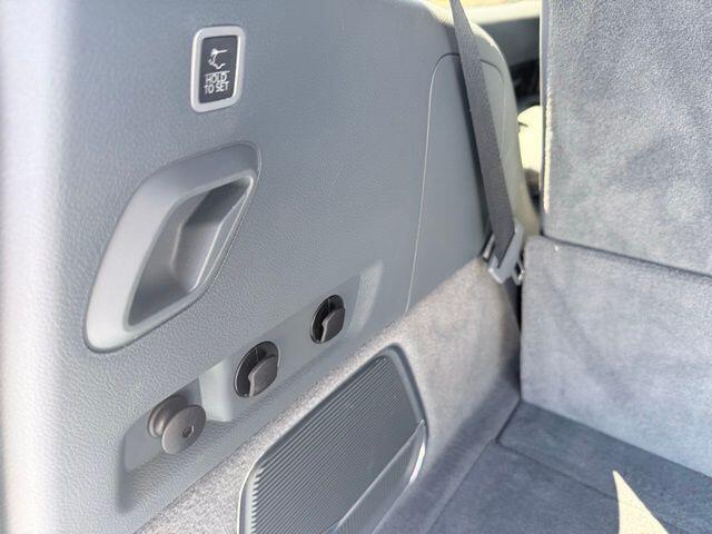 2022 Jeep Grand Wagoneer Series III - Photo 20