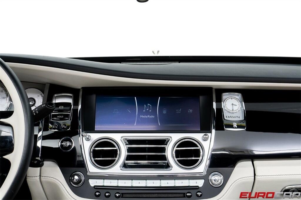 Used 2018 Rolls-Royce Dawn *BESPOKE INTERIOR * IMMACULATE CONDITION*Image 33