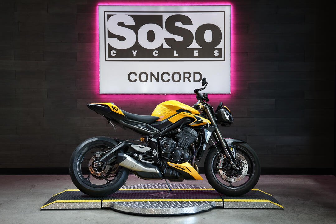 2025 Triumph Street Triple RS