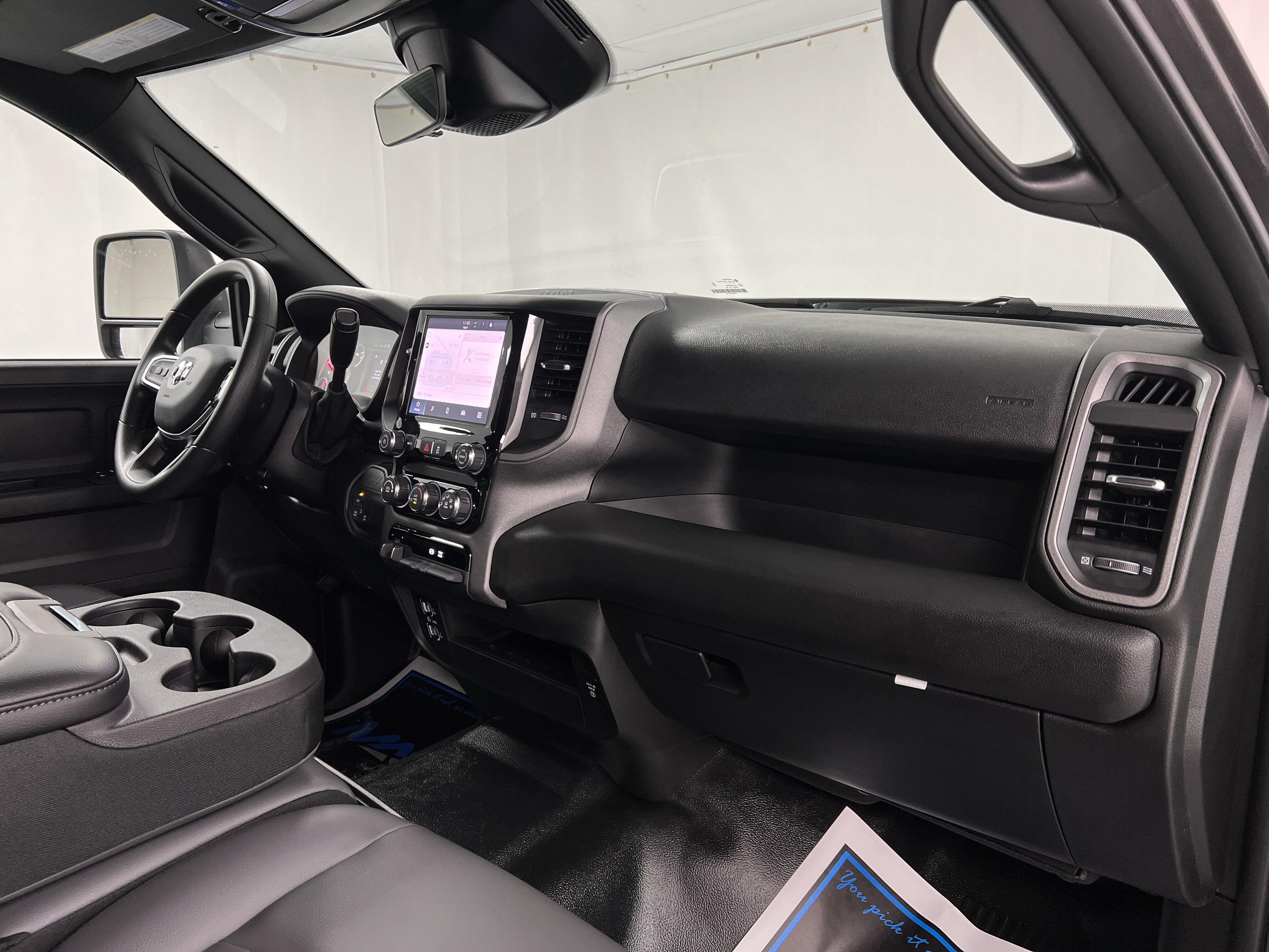 2027 RAM Ram 3500 Pickup Tradesman - Photo 48