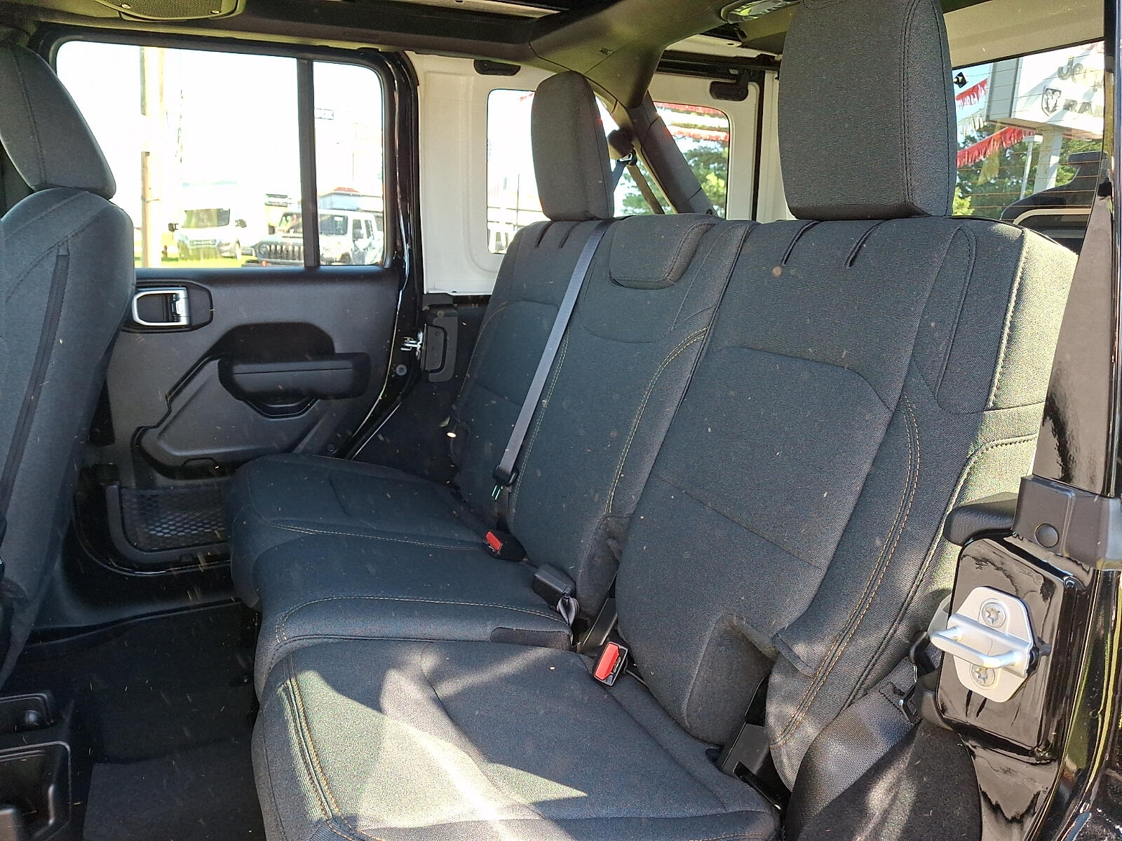 Photo 6