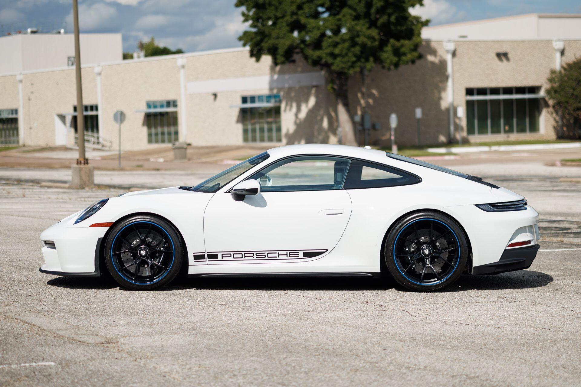 2022 Porsche 911 GT3 - Photo 23
