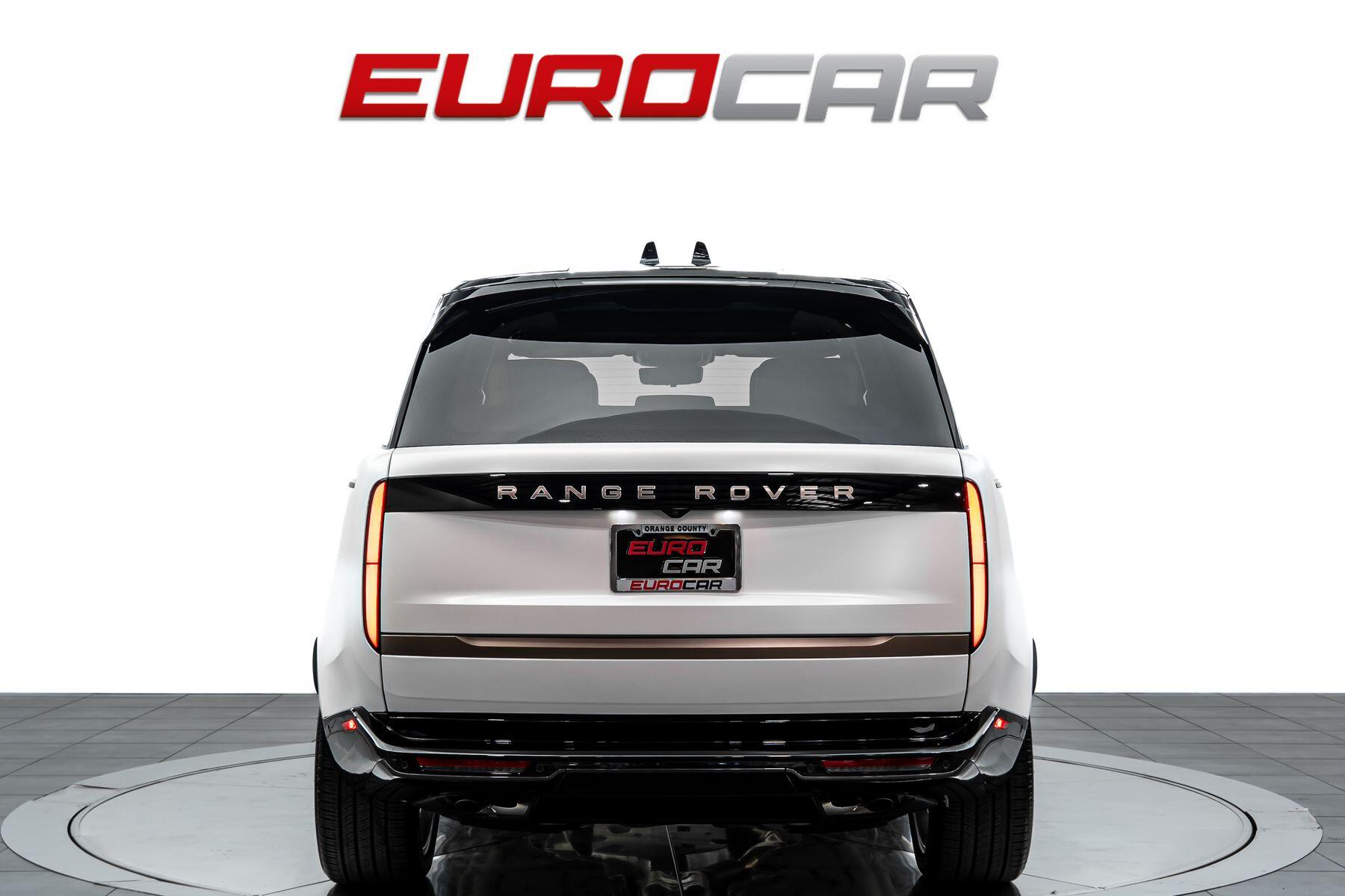 2026 Land Rover Range Rover SV *EXECUTIVE REAR SEATS * REAR ENTERTAINMENT*Image 4