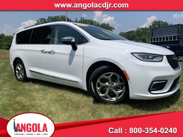 Used 2023 Chrysler Pacifica Limited with VIN 2C4RC1GG5PR500100 for sale in Angola, IN