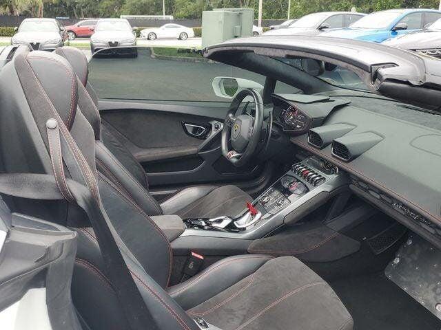 2017 Lamborghini Huracan Base - Photo 14
