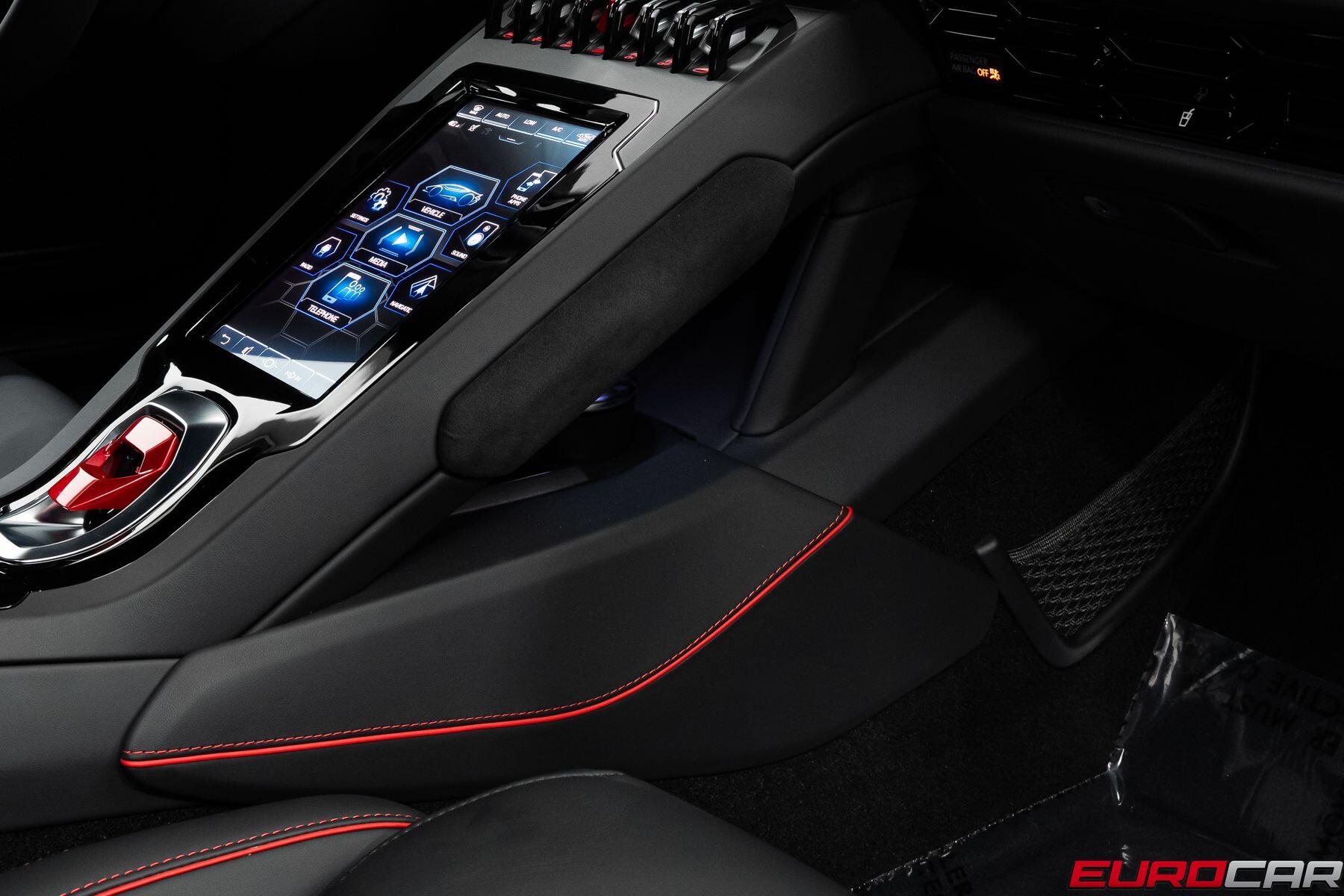 2020 Lamborghini Huracan EVO AWD *ONLY 515 MILES * FULL ELECTRIC SEATS*Image 37