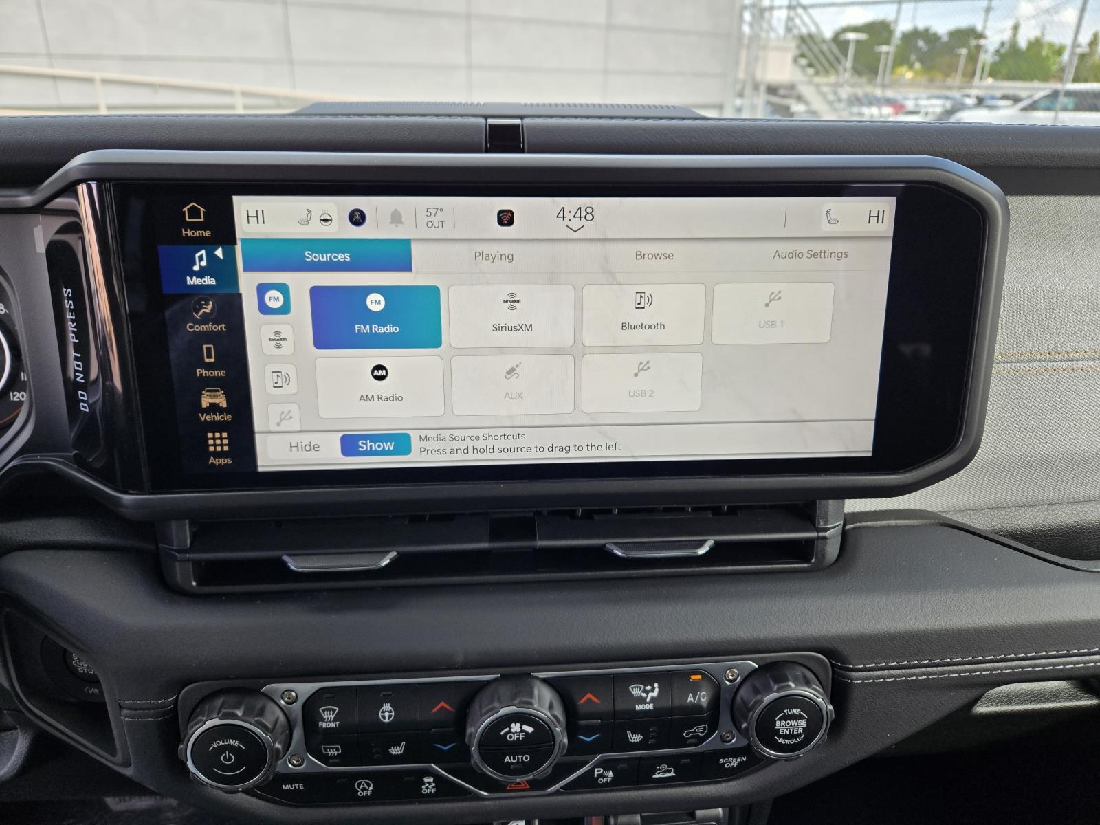 2025 Jeep Wrangler 4-Door Sahara - Photo 10