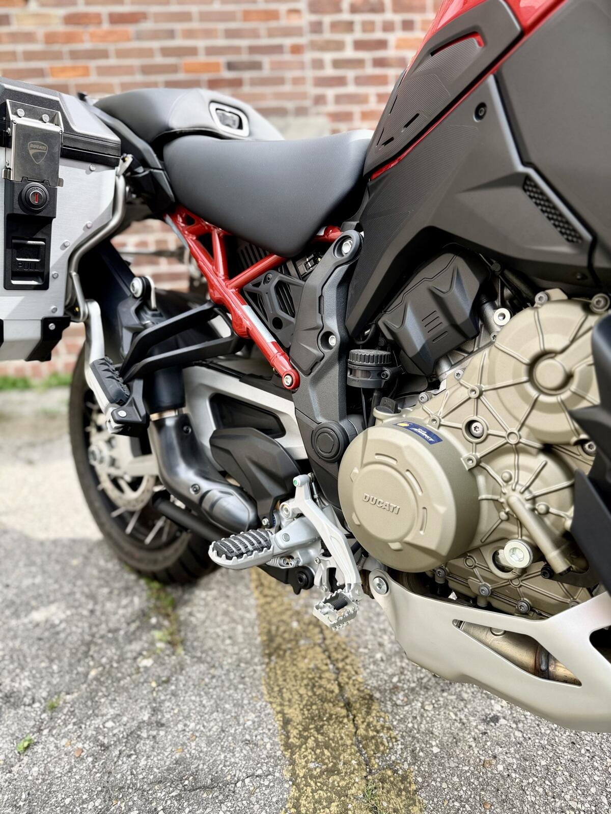 New 2024 Ducati MULTRISTRADA V4 RALLY T&R 