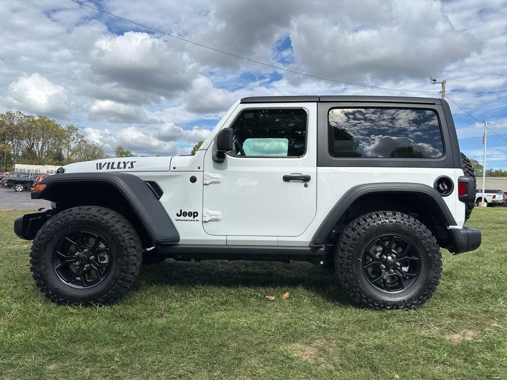 2026 Jeep Wrangler 2-Door Willys - Photo 12