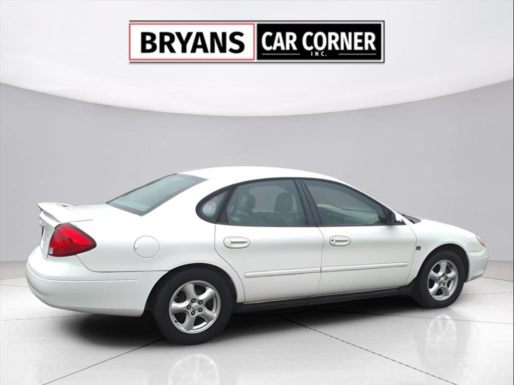 2002 Ford Taurus SES Deluxe - Photo 21