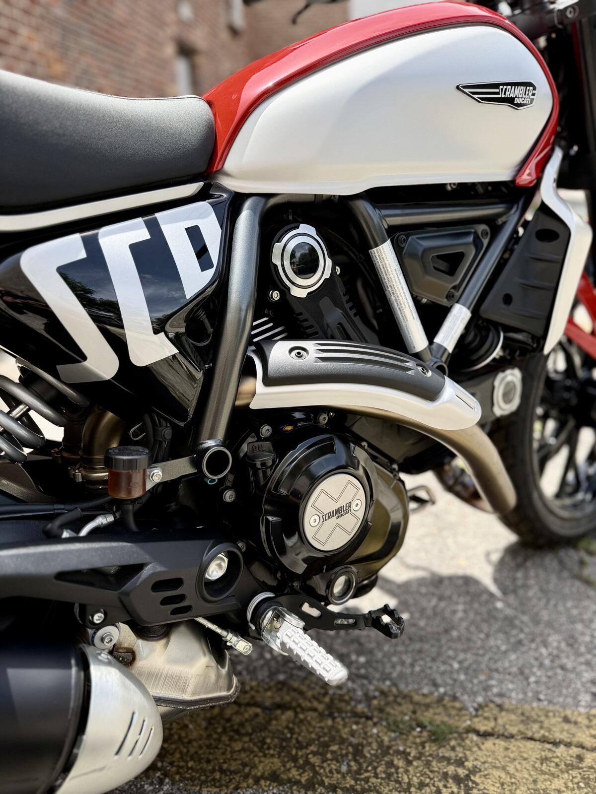 New 2024 Ducati SCRAMBLER ICON 