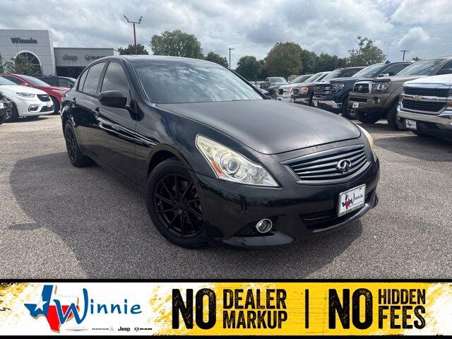 2015 INFINITI Q40