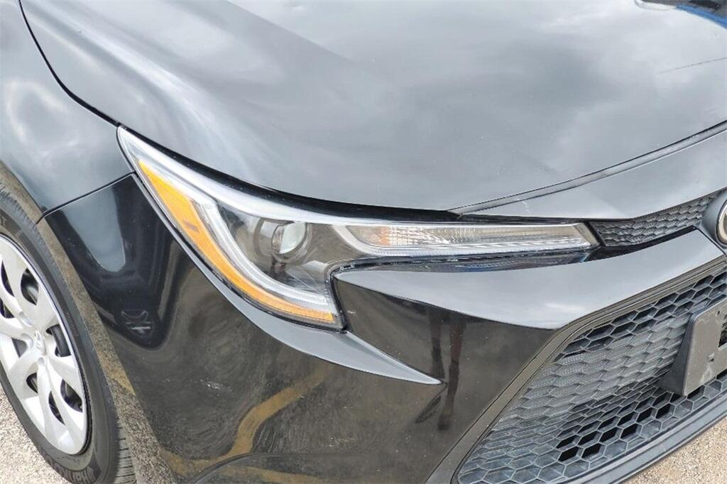 Used 2022 Toyota Corolla LE with VIN 5YFEPMAE0NP313839 for sale in Uvalde, TX