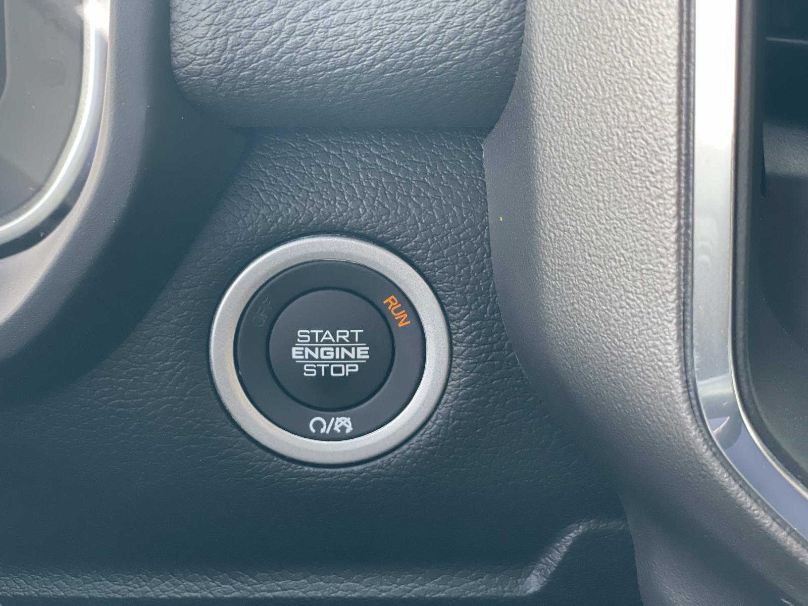 2026 RAM 3500 Laramie - Photo 19